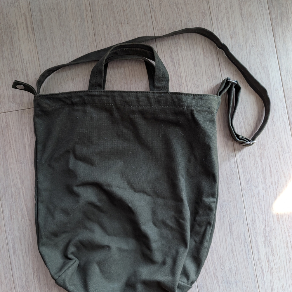 BAGGU Duck Tote Bag with Adjustable Strap